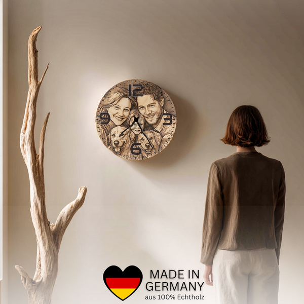HerzZeit Die Foto Uhr aus Echtholz