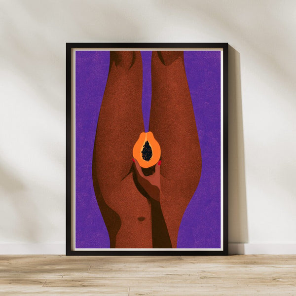 Papaya Poster – sinnlicher Boho Akt Kunstdruck in Lila