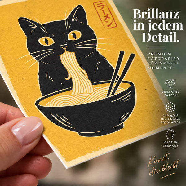 Katze Ramen Poster – Japandi Kunstdruck in Senfgelb